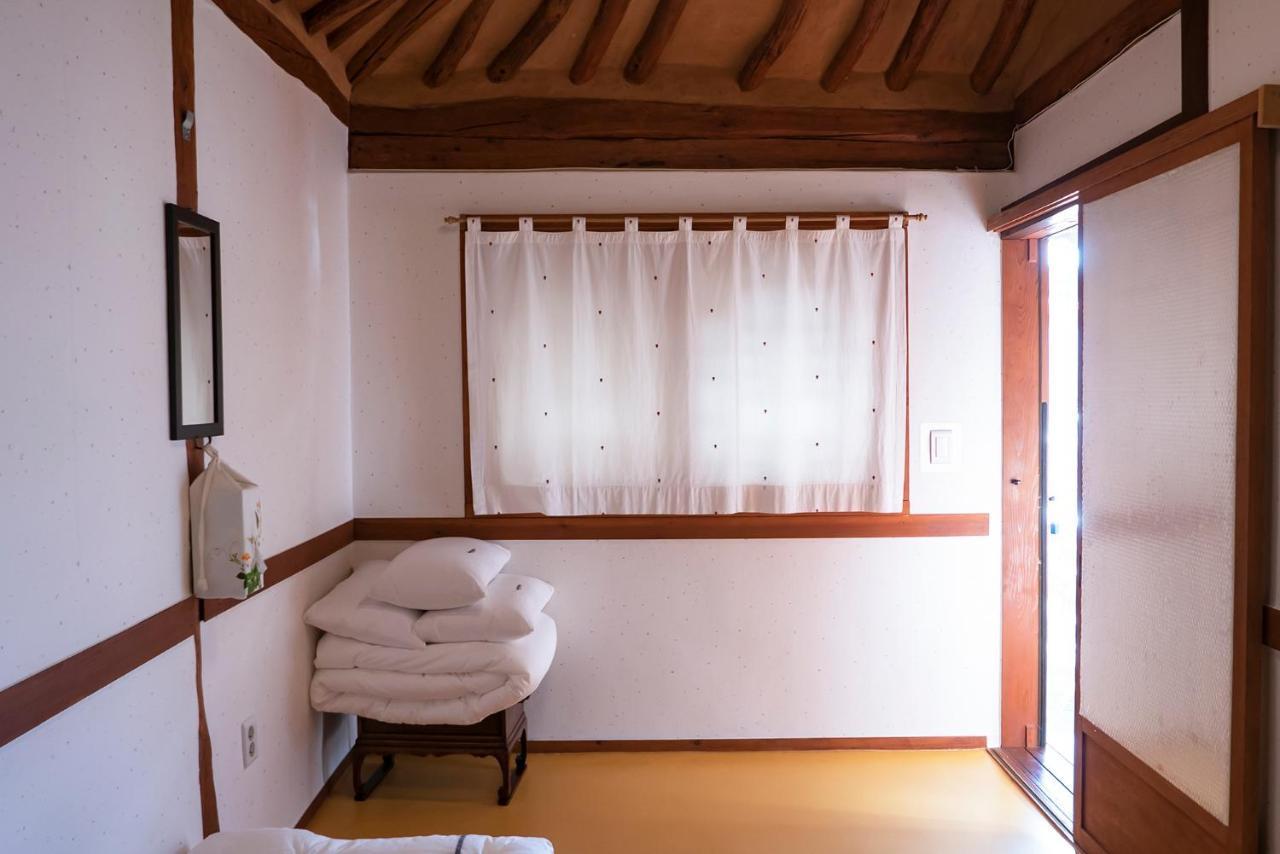 Hanok Raon คยองจู ภายนอก รูปภาพ