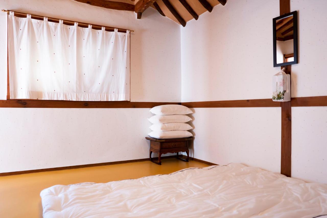 Hanok Raon คยองจู ภายนอก รูปภาพ