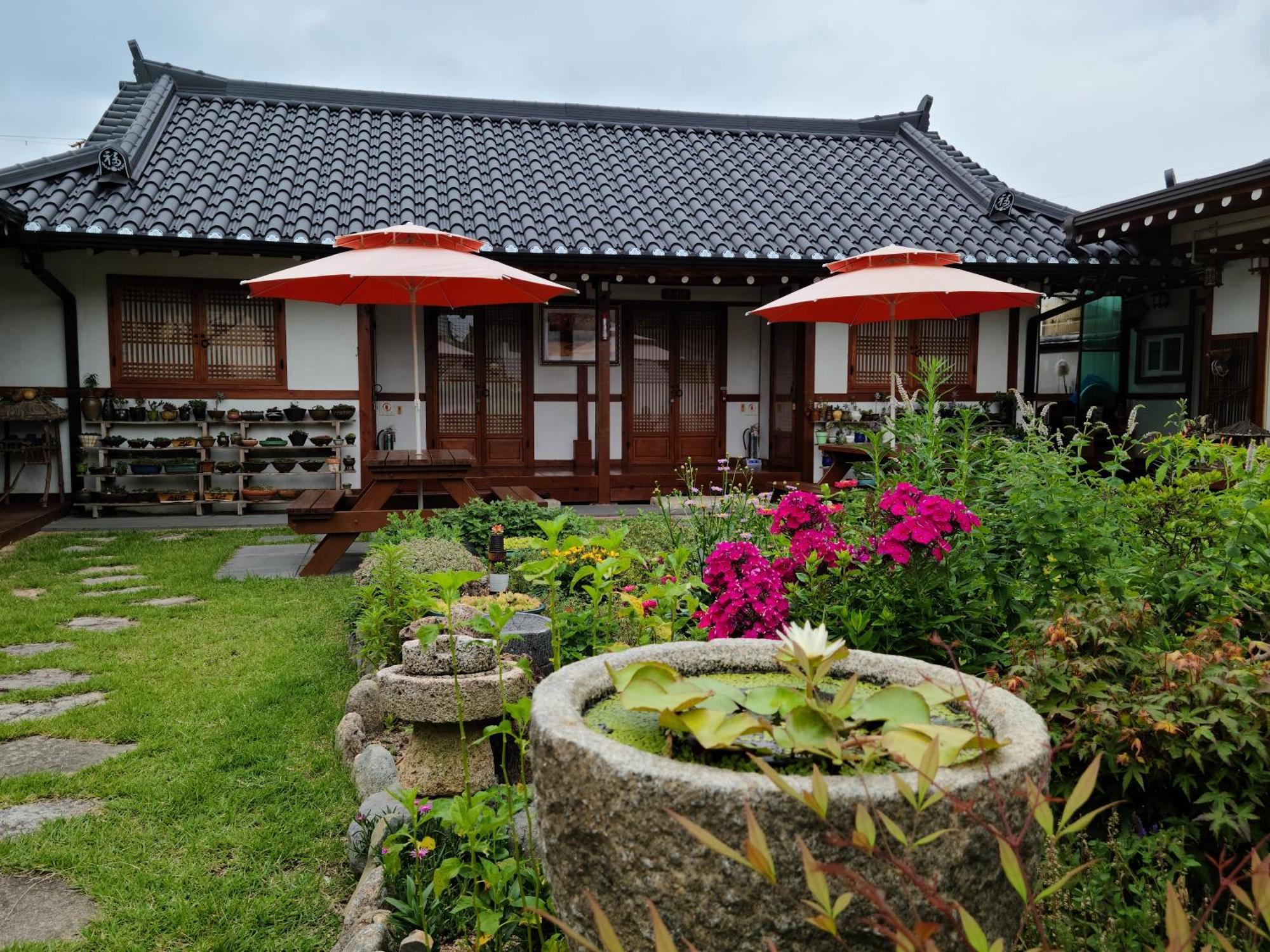 Hanok Raon คยองจู ภายนอก รูปภาพ